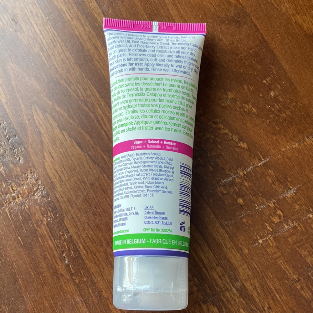 Human+Kind Hand Scrub - Picture 3 of 4